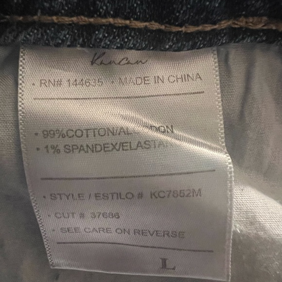 KanCan Distressed Denim Mini Skirt Size Large - Picture 3 of 9